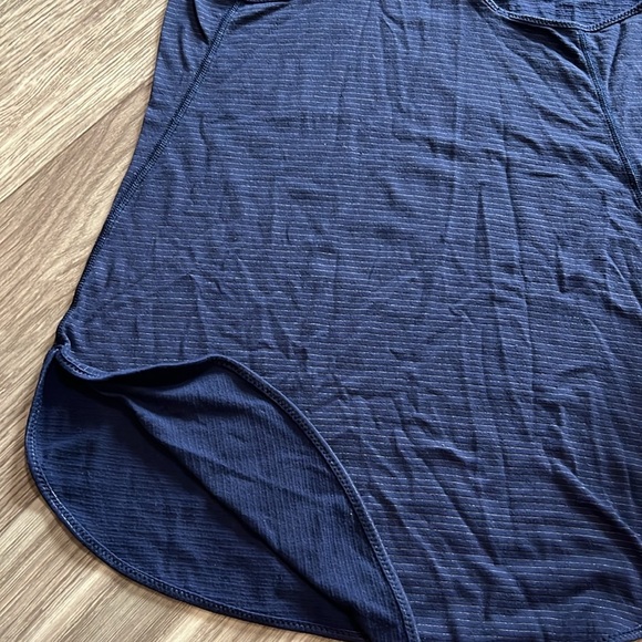 Women’s LULULEMON Lightweight Blue Racer Back Thin Strap Athletic Tank - Picture 5 of 11